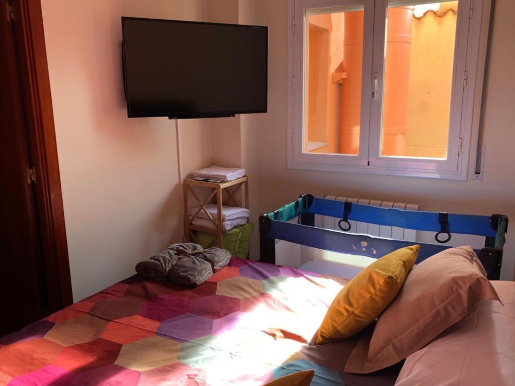 Apartaments Vicus 2 Con Vistas A La Plaza Mayor De Vic Bagian luar foto